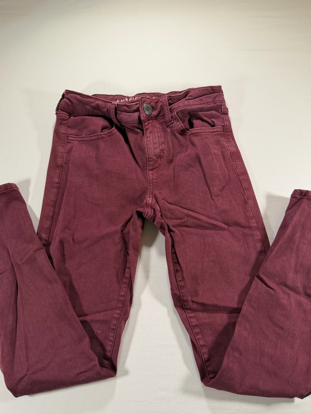 American Eagle Burgundy Skinny Bottoms Sz 6